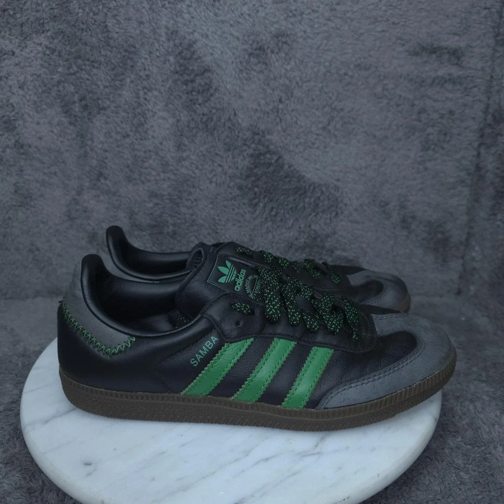 Adidas Samba Shoes Womens Size 6.5 Black Green Leather Gum Sole Soccer Sneakers